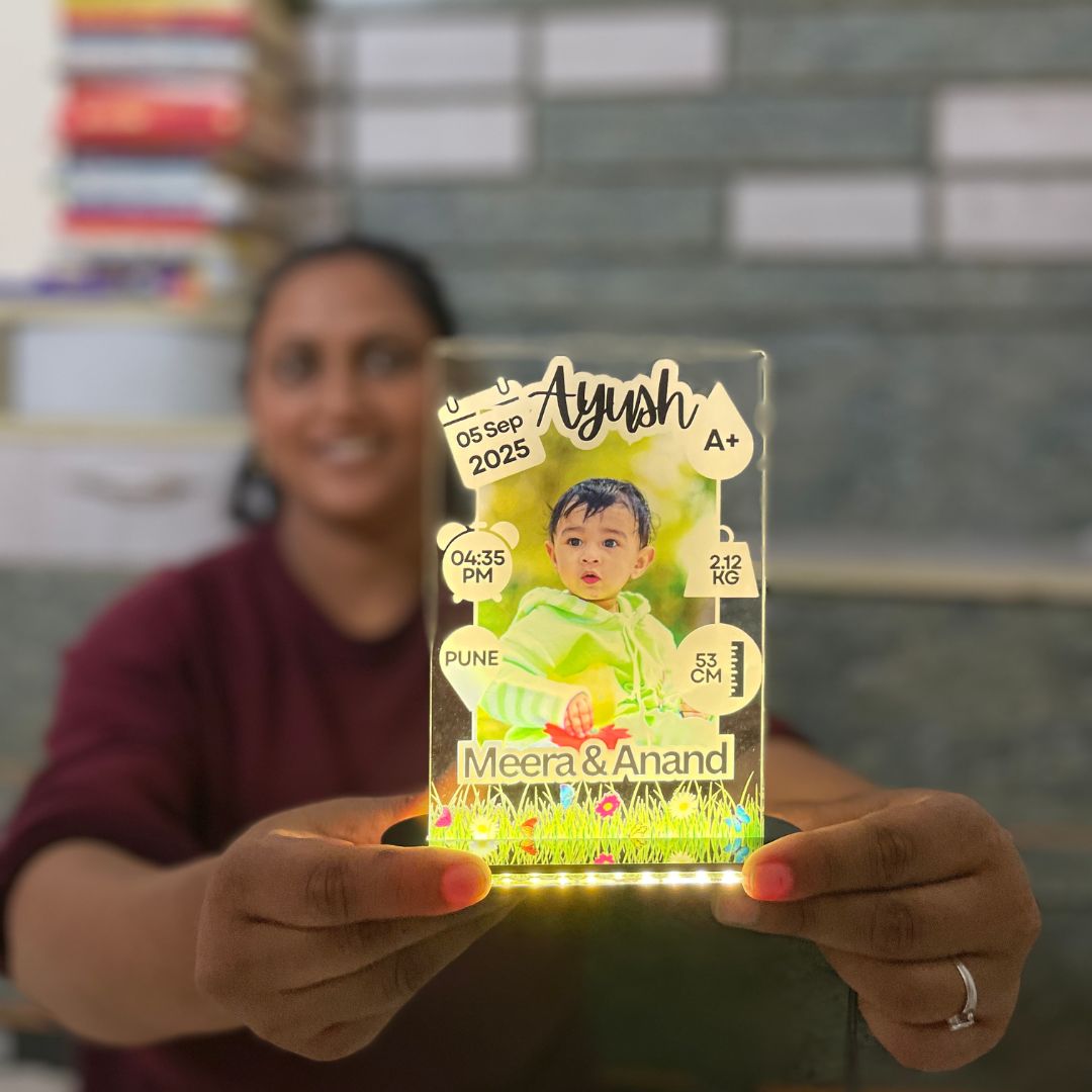LittleGlow™ Baby LED Frame – Personalized Keepsake